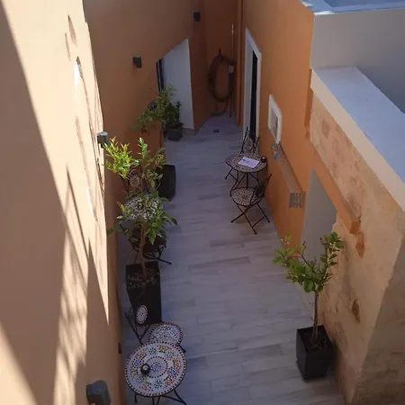 Antica Canea Luxury Konukevi Hanya